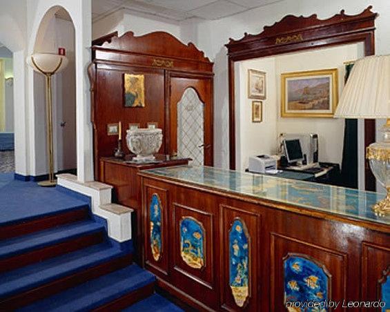 Hotel Maremonti Gabicce Mare Beltér fotó